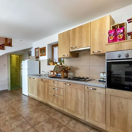 Eco Matic Дом отдыха Lupoglav (Istria)